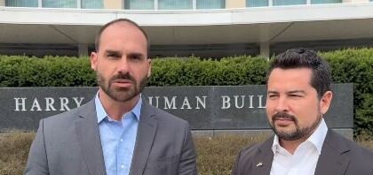 Eduardo Bolsonaro diz que corte de tarifas dos EUA é decisão interna e critica “tarifa-Moraes” de 50% 10 ocrente 1763741061