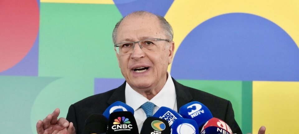 Alckmin aponta que sobretaxa dos EUA ainda recai sobre 22% das exportações brasileiras 2 ocrente 1763776351