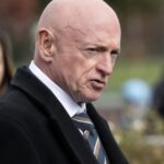 Pentágono investiga senador Mark Kelly por orientar militares a recusar ordens consideradas ilegais 5 ocrente 1764041715