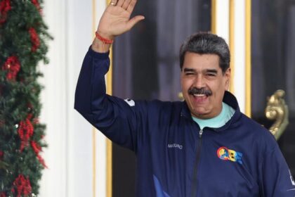 Caracas dá 48 horas para companhias retomarem voos ou perderão licenças 12 ocrente 1764094030