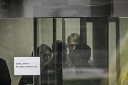 Veículos internacionais repercutem saúde frágil de Bolsonaro após ordem de prisão de Moraes 18 ocrente 1764105594