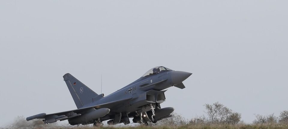 Otan envia caças à Romênia depois que drones russos cruzam espaços aéreo romeno e moldavo 2 ocrente 1764109215