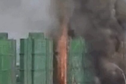 Incêndio em andaimes de complexo residencial deixa quatro mortos e oito feridos em Hong Kong 10 ocrente 1764158014