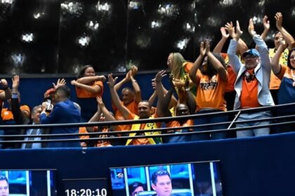 Senado aprova aposentadoria especial para agentes de saúde e coloca reforma da Previdência sob pressão 14 ocrente 1764210047