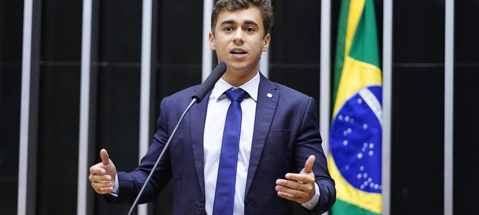 Nikolas chama de “teatro” prazo do STF para explicar uso de celular na visita a Bolsonaro 2 ocrente 1764224382