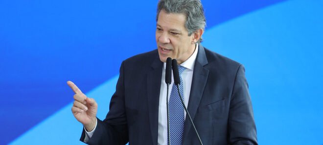 Haddad descarta privatização dos Correios e exige plano para liberar empréstimo 2 ocrente 1764250815
