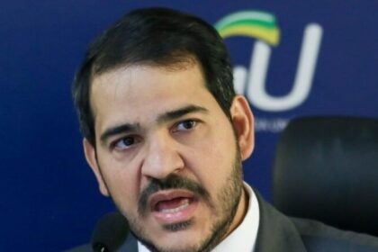 Indicado ao STF, Jorge Messias diz ser contra o aborto em encontro com a CNBB 4 ocrente 1764335062