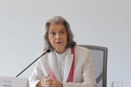 Cármen Lúcia diz que STF garantiu democracia e direitos após ataques de 8 de janeiro 18 ocrente 1764350496