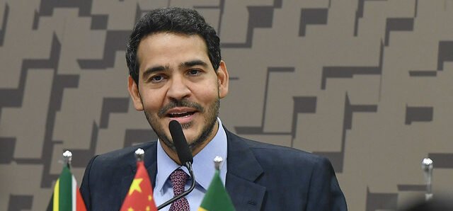 Indicação de Jorge Messias ao STF fratura bancada evangélica e faz Planalto reforçar ofensiva no Senado 2 ocrente 1764378293