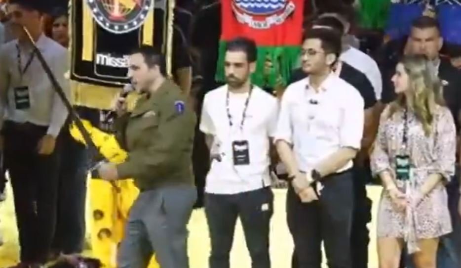 Presidente do MBL declara que quer “acabar com a raça” de Flávio Bolsonaro em evento em SP 2 ocrente 1764592474
