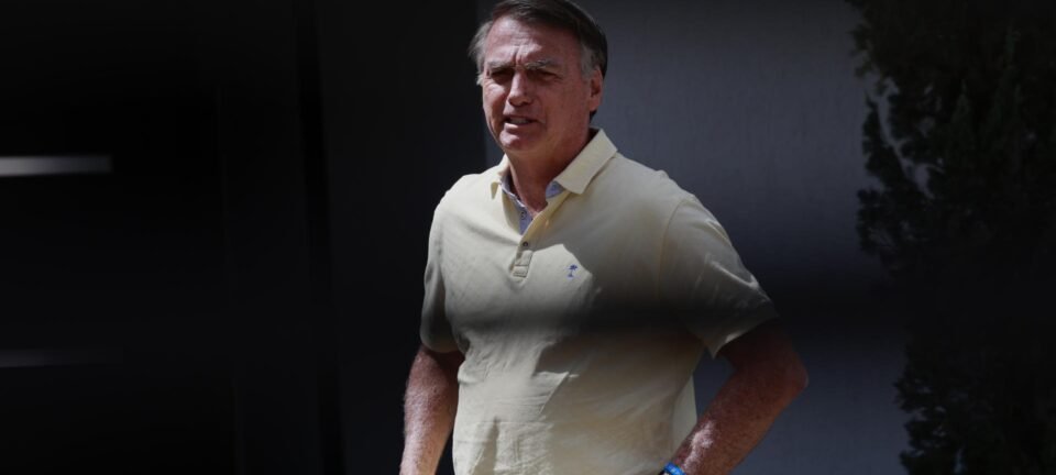 Sem anistia, defesa de Bolsonaro cogita revisão criminal para tentar anular condenação 2 ocrente 1764610083