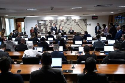 Senado aprova projeto que eleva impostos sobre bets e fintechs e cria programa de renegociação de dívidas 16 ocrente 1764696044
