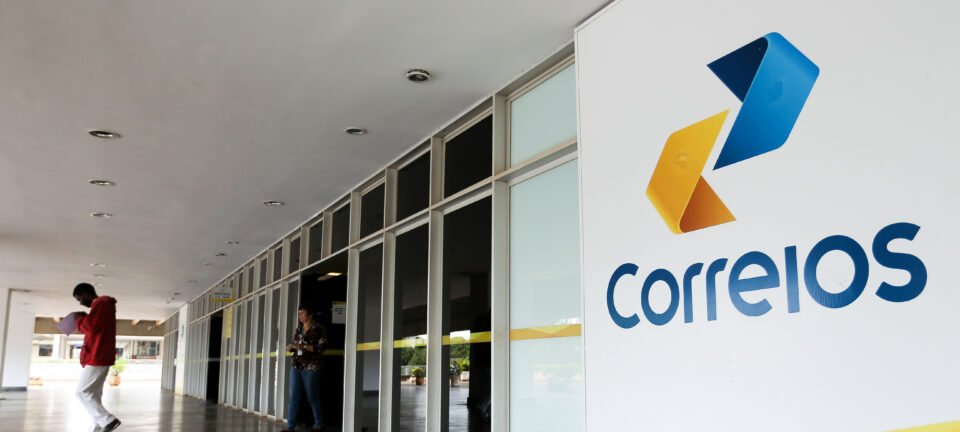 Tesouro diverge sobre juros e Correios interrompem negociação de empréstimo de R$ 20 bilhões 2 ocrente 1764719361