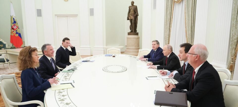 Após cinco horas no Kremlin, Putin e enviado de Trump não fecham acordo de paz para a Ucrânia 2 ocrente 1764722956