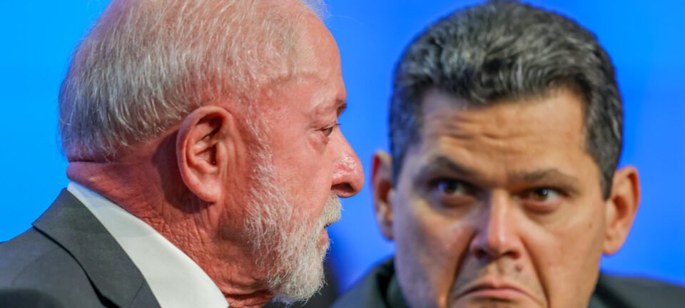 Crise política acelera aprovação de projetos que podem gerar rombo fiscal superior a R$ 100 bilhões 2 ocrente 1764772531