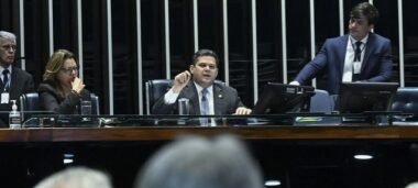 Alcolumbre avalia PEC para devolver ao Senado poder de julgar impeachment de ministros do STF 2 ocrente 1764834732