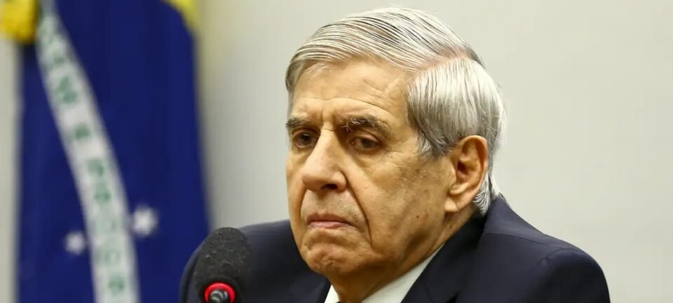 Ramagem e Heleno recorrem ao STF e contestam condenações por tentativa de golpe 2 ocrente 1764858877
