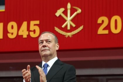 Medvedev alerta que confisco de ativos russos pela UE pode ser encarado como motivo para guerra 6 ocrente 1764870577