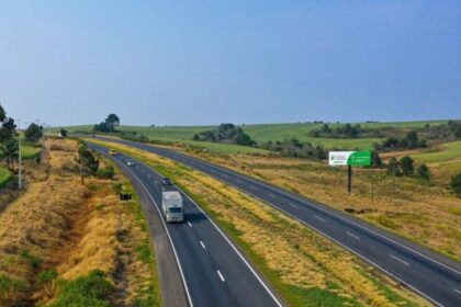 Greve de caminhoneiros convocada para 4 de dezembro registra pouca adesão em todo o país 14 ocrente 1764894017