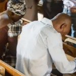 Terroristas invadem culto e sequestram pastor, família e fiéis no estado nigeriano de Kogi 4 ocrente 1764937160