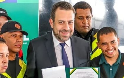 Sindicato de entregadores acusa Boulos de excluí-lo de grupo que debate regras trabalhistas 12 ocrente 1764942558
