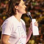 Michelle Bolsonaro endossa pré-campanha de Flávio ao Planalto e ameniza atrito familiar 4 ocrente 1764977693