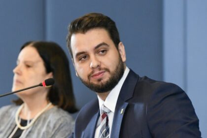 Moraes libera Filipe Martins para assistir julgamento do “núcleo 2” no STF 14 ocrente 1764986659