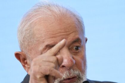 Lula fixa prazo de 60 dias para ministérios entregarem plano de transição energética 12 ocrente 1765211757
