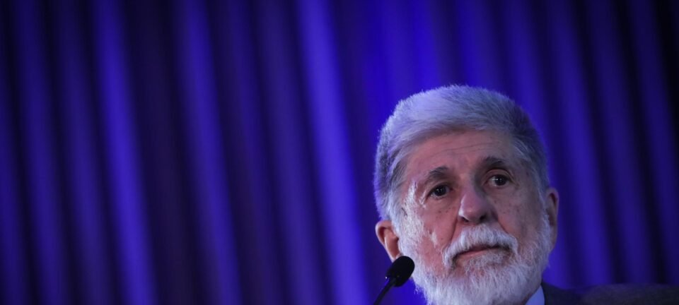 Brasil não exigirá saída de Maduro, afirma Celso Amorim 2 ocrente 1765236863
