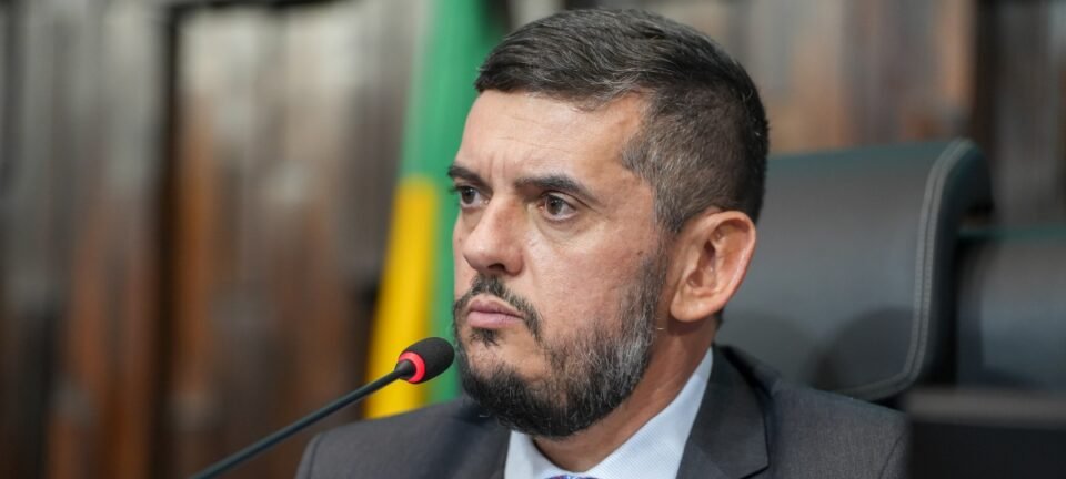 Senado convoca Rodrigo Bacellar para explicar suspeita de vazamento de operação da PF contra o Comando Vermelho 2 ocrente 1765296255