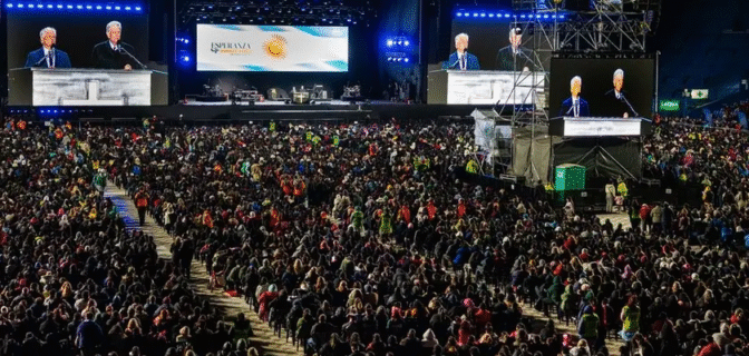 Festival com Franklin Graham reúne 75 mil pessoas em Buenos Aires e registra mais de 8 mil decisões por Cristo 2 ocrente 1765321456
