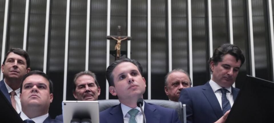 Câmara aprova regras mais duras para devedores contumazes; confira como cada deputado votou 2 ocrente 1765346696