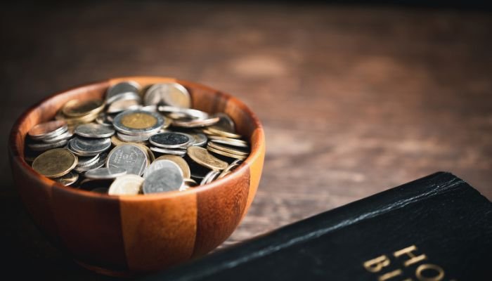 Pesquisa revela que fiéis protestantes intensificam doações de dinheiro e alimentos no período de Natal 2 ocrente 1765385490
