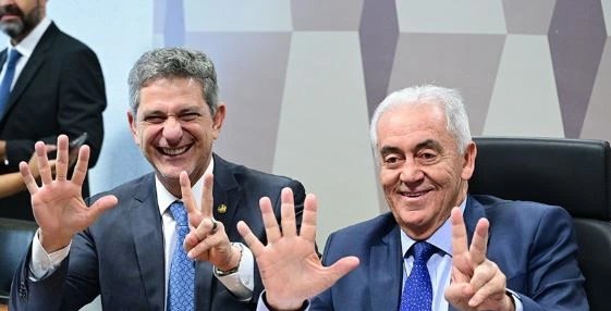 CCJ aprova PEC que reduz jornada para 36 horas e põe fim à escala 6×1 2 ocrente 1765414174