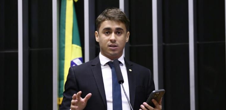 Nikolas diz que fala de Flávio Bolsonaro sobre torná-lo ministro foi “brincadeira” 2 ocrente 1765489847