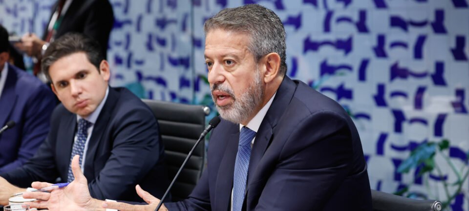 Após Câmara poupar Glauber Braga, Lira chama Casa de “esculhambação” e pressiona presidente Hugo Motta 2 ocrente 1765526678