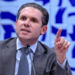 Motta fecha bloco de centro com 275 deputados e empareda governo e oposição 5 ocrente 1765606803