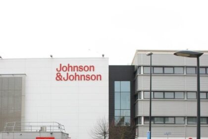 Júri da Califórnia condena Johnson & Johnson a indenizar consumidoras em US$ 40 milhões 10 ocrente 1765717544