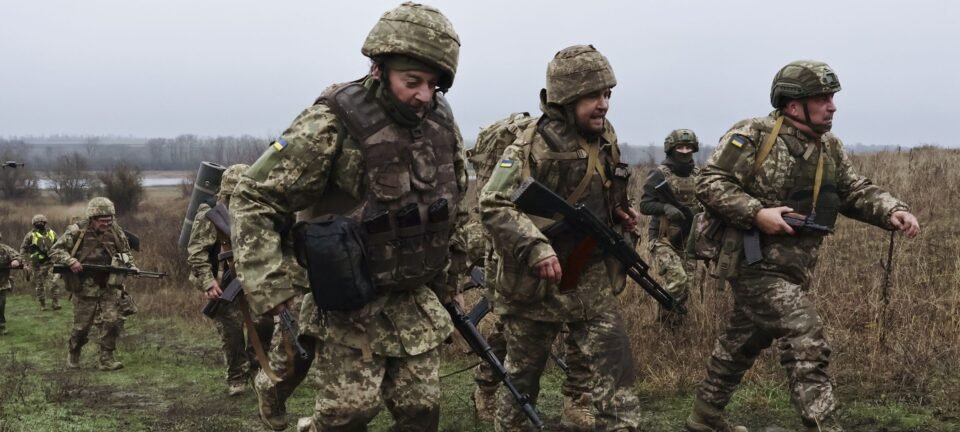 Kremlin afirma que Ucrânia jamais retomará a Crimeia nem ingressará na Otan 2 ocrente 1765753458