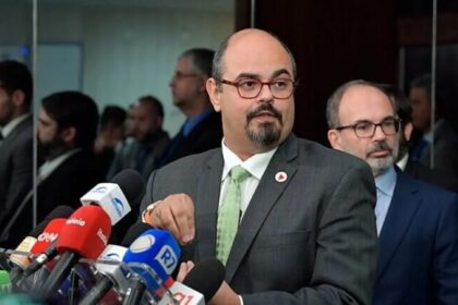 Vice-governador mineiro reafirma apoio a Zema e descarta campanha para Flávio Bolsonaro no 1º turno 4 ocrente 1765815668