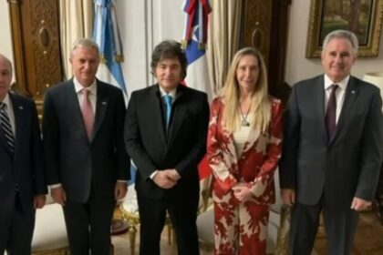 EUA cercam Venezuela: Trump impõe bloqueio total e ameaça atacar barcos 2 ocrente 1765946063