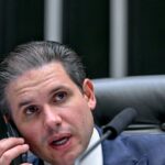 Hugo Motta articula renúncia de Ramagem e Eduardo Bolsonaro para afastar novo embate com o STF 4 ocrente 1765960539