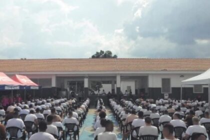 Distribuição de Bíblias leva 18 detentos ao batismo em hospital-presídio de Franco da Rocha 8 ocrente 1766006360
