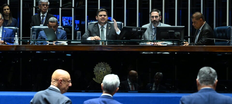 Senado aprova projeto que revê penas do 8 de Janeiro e envia matéria para sanção presidencial 2 ocrente 1766039702