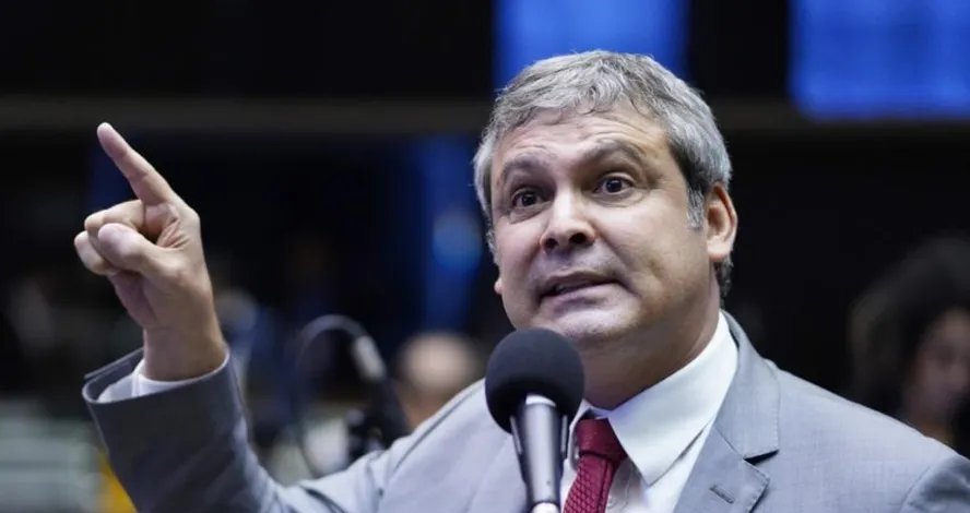 Líderes de quatro partidos recorrem ao STF para barrar PL da Dosimetria 2 ocrente 1766069516