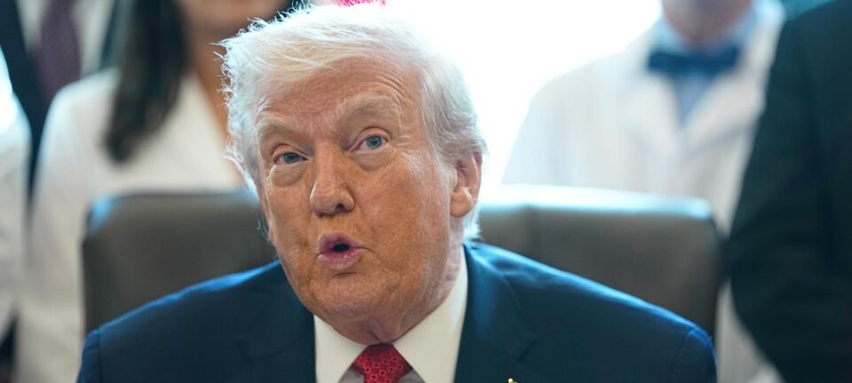 Trump rebaixa categoria da maconha e libera novas pesquisas médicas nos EUA 2 ocrente 1766123409
