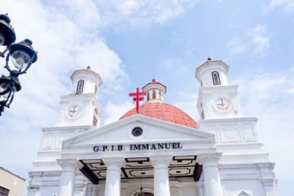 Grupo muçulmano pede demolição de igreja católica na Indonésia dias antes do Natal 8 ocrente 1766162066