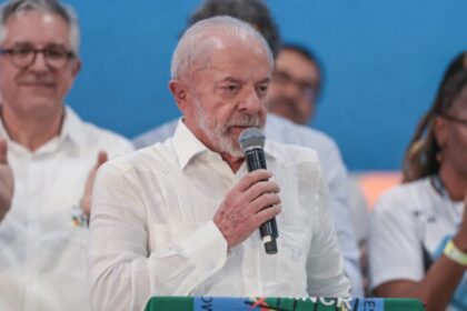 Lula lamenta novo adiamento do acordo Mercosul-UE e ataca intervenção dos EUA no Caribe 20 ocrente 1766243955