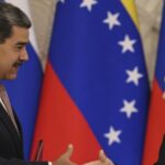 Moscou remove familiares de diplomatas na Venezuela em meio à escalada de tensão com EUA 5 ocrente 1766431170