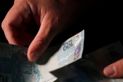 Arrecadação federal de novembro atinge recorde de R$ 226,7 bilhões com alta do IOF e taxação de apostas online 20 ocrente 1766435680
